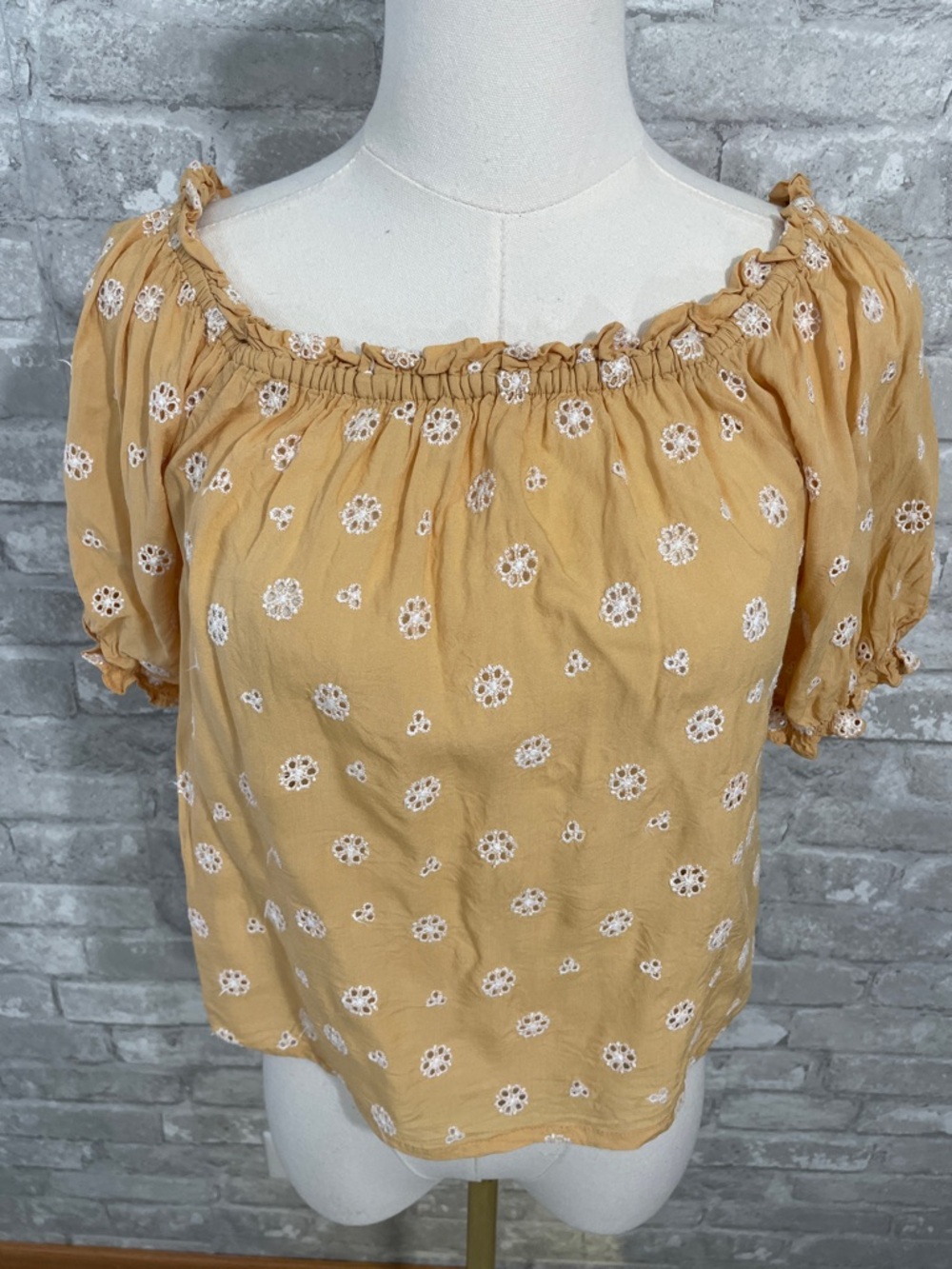 Brownie Women's Peasant Yellow Off-Shoulder Eyelet Floral Top
